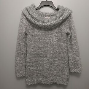 Lauren Conrad women's sweater size M gray
